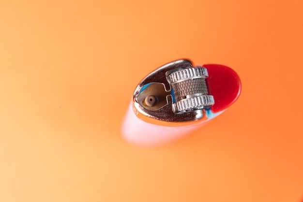 Неправильный уровень или качество трансмиссионной жидкости