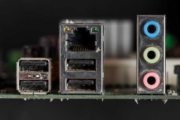 Общие сведения о разъеме JVC KW XR417