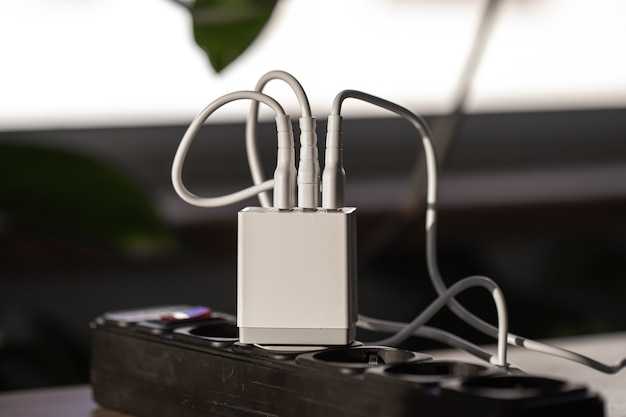 Где находится передний USB-разъём?
